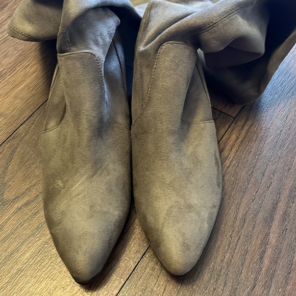 Over the knee tutor boot grey smoke color 8 - Picture 5 of 5